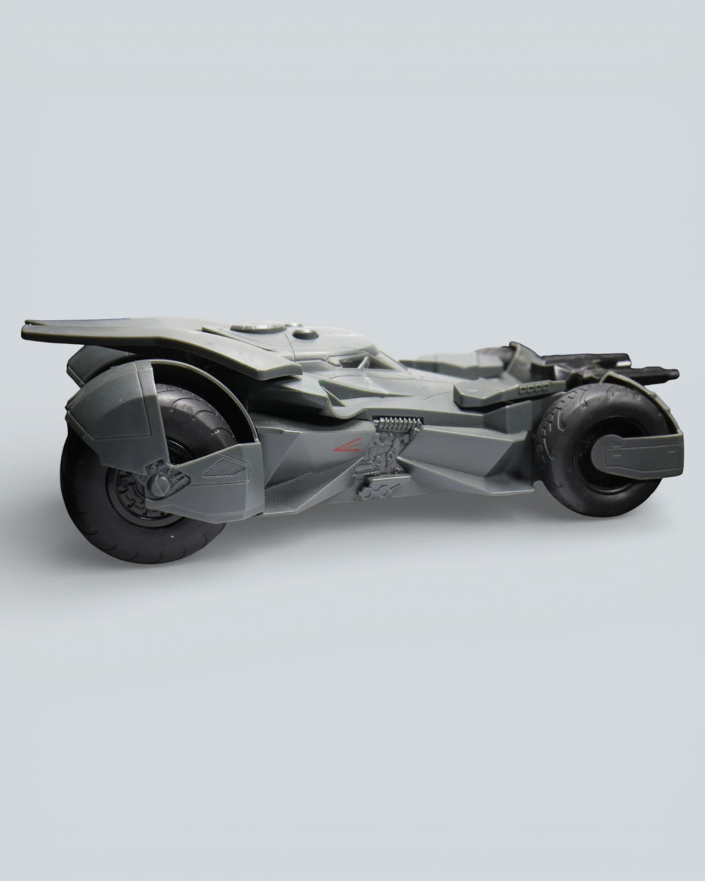 DC Multiverse: Justice League Batmobile (Tactical Edition) Deluxe Vehicle - 26x11 cm