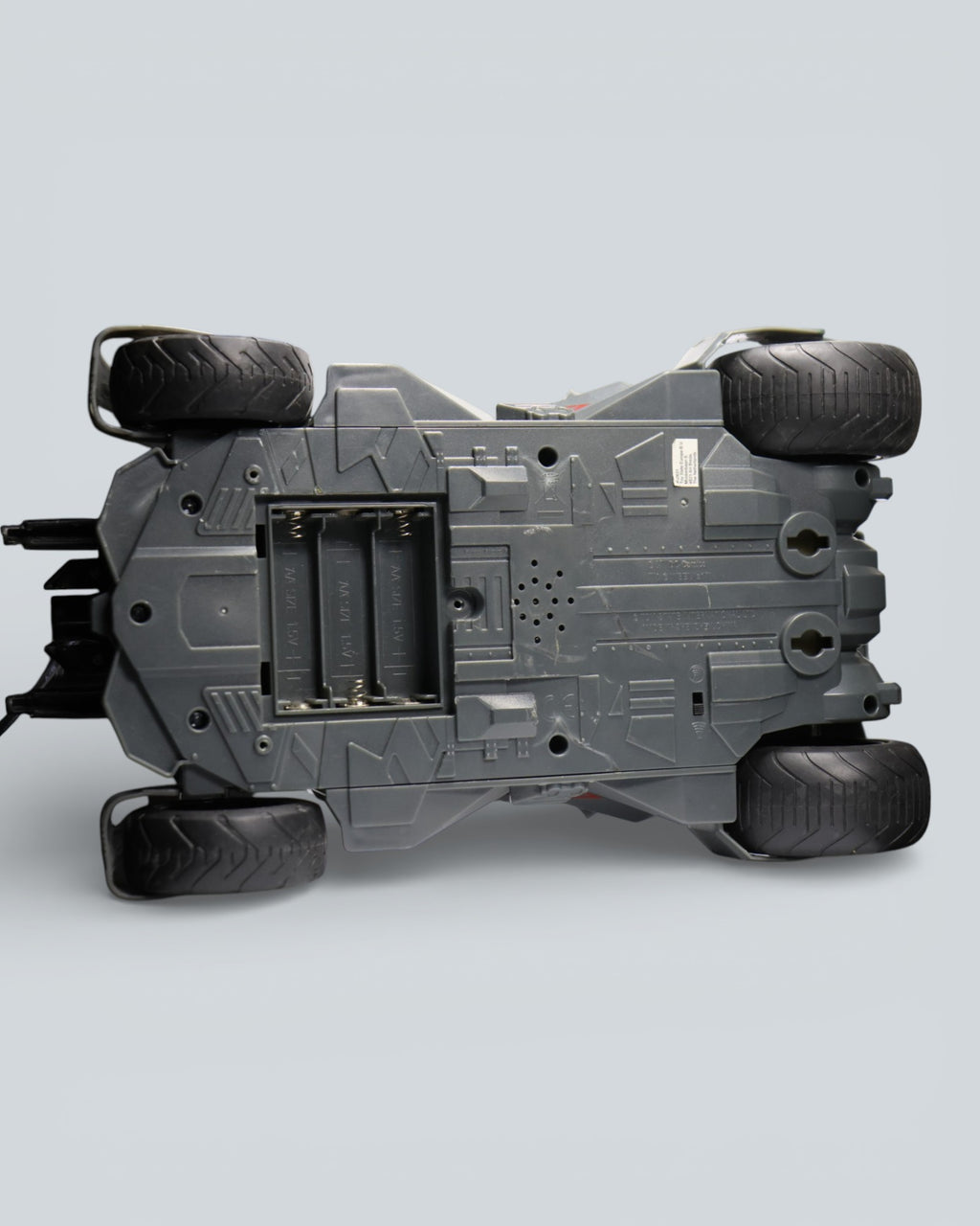 DC Multiverse: Justice League Batmobile (Tactical Edition) Deluxe Vehicle - 26x11 cm