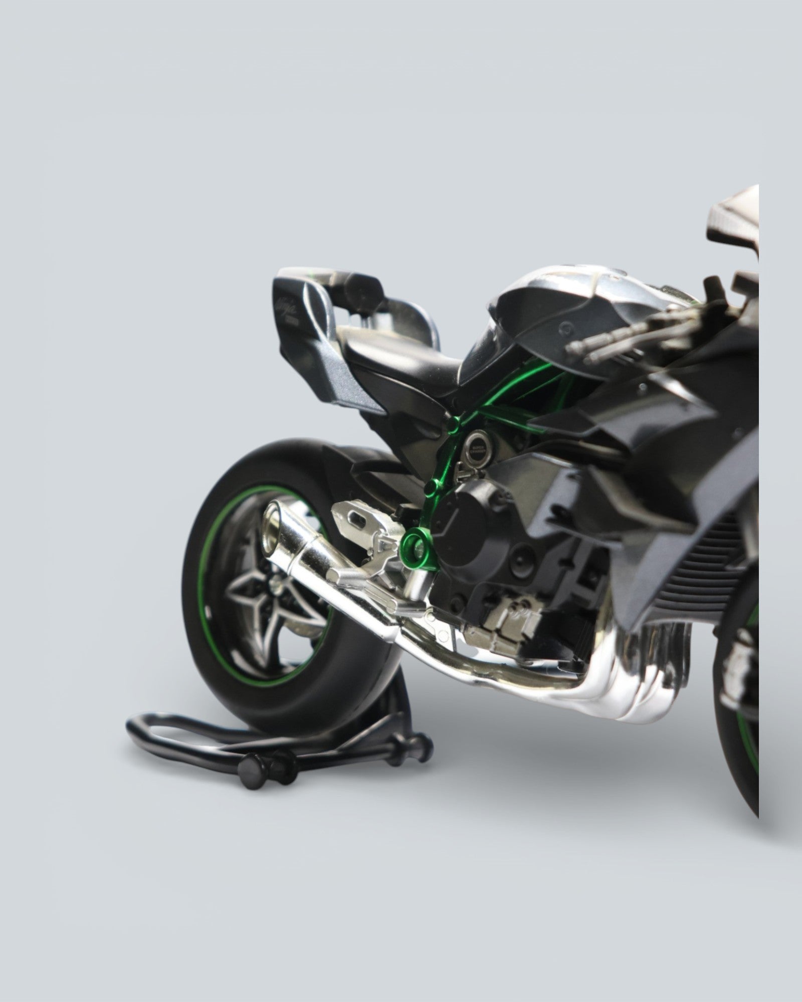 Kawasaki Ninja H2R Diecast Model – 1:12 Scale High-Detail Superbike (Maisto / Jazwares)