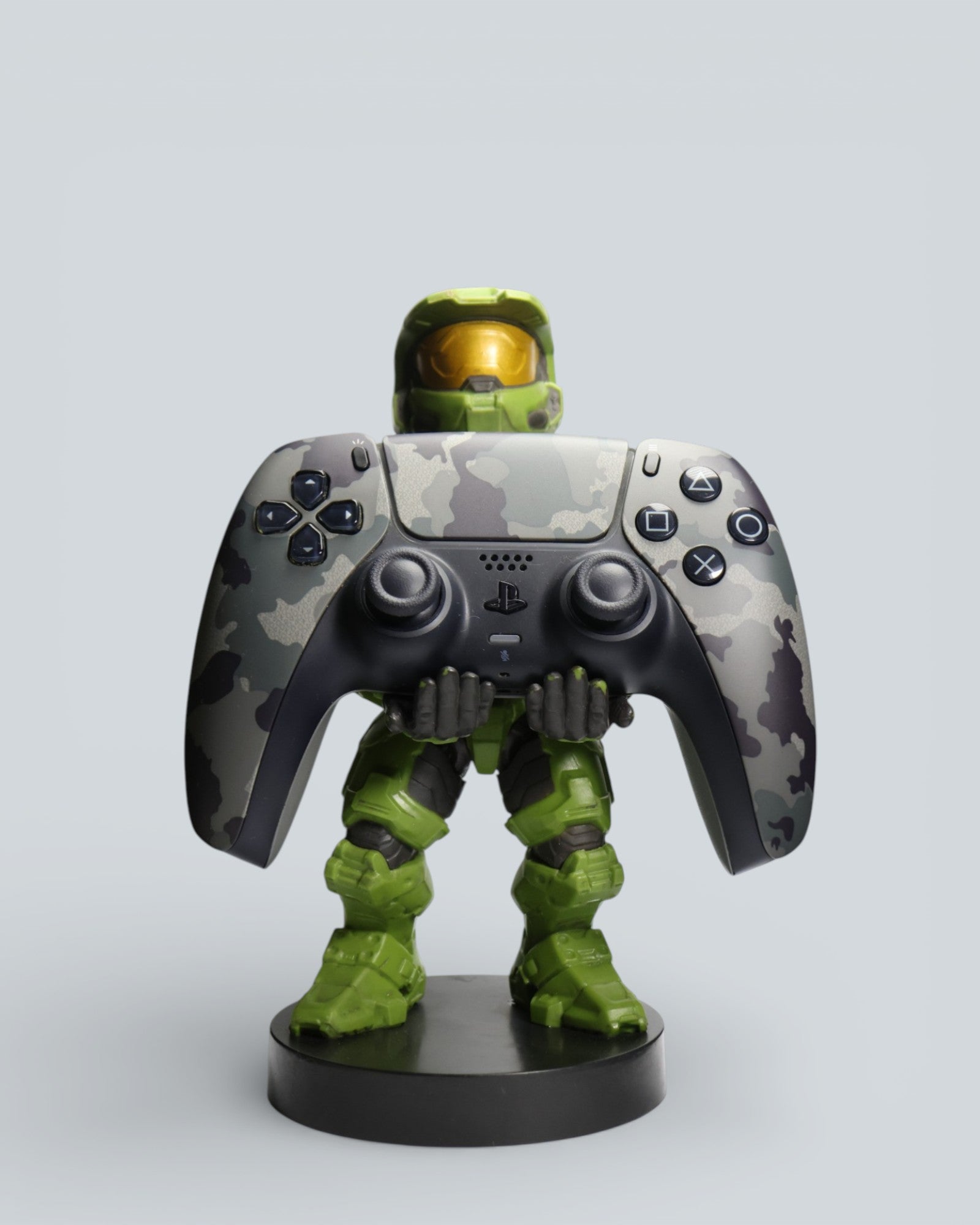 Halo Infinite Master Chief – 8-Inch Controller Stand (Official Exquisite Gaming)
