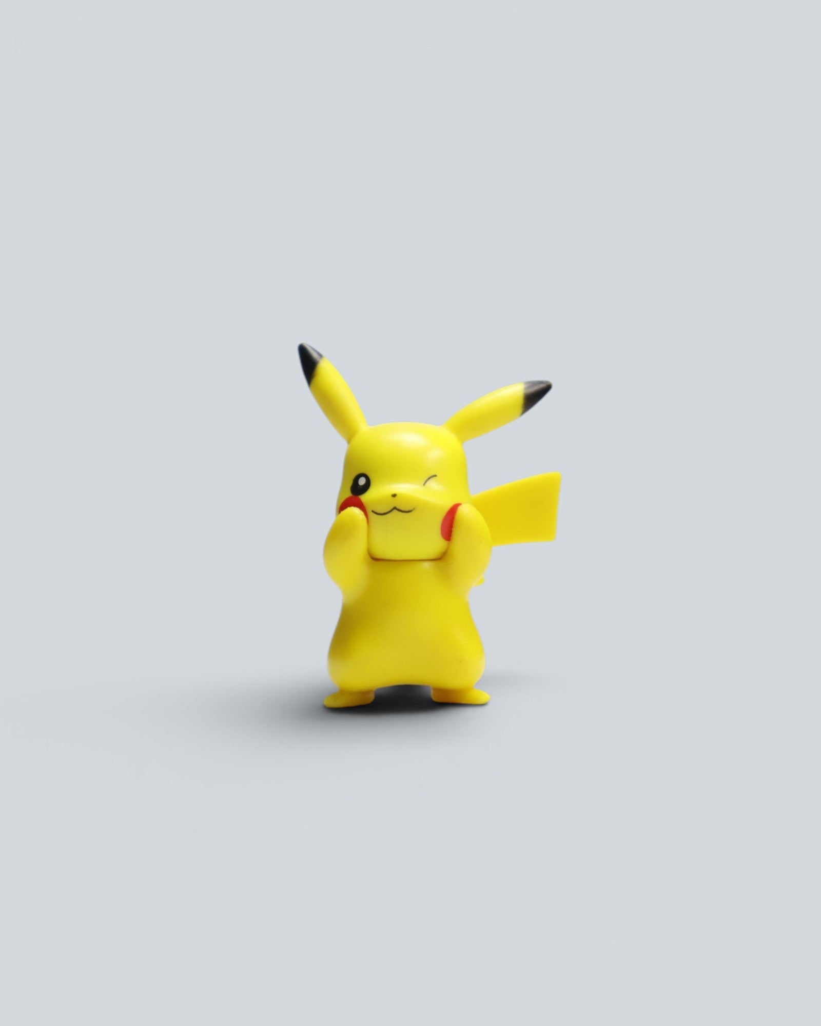 Pokémon: Pikachu "Shy" Miniature Figure