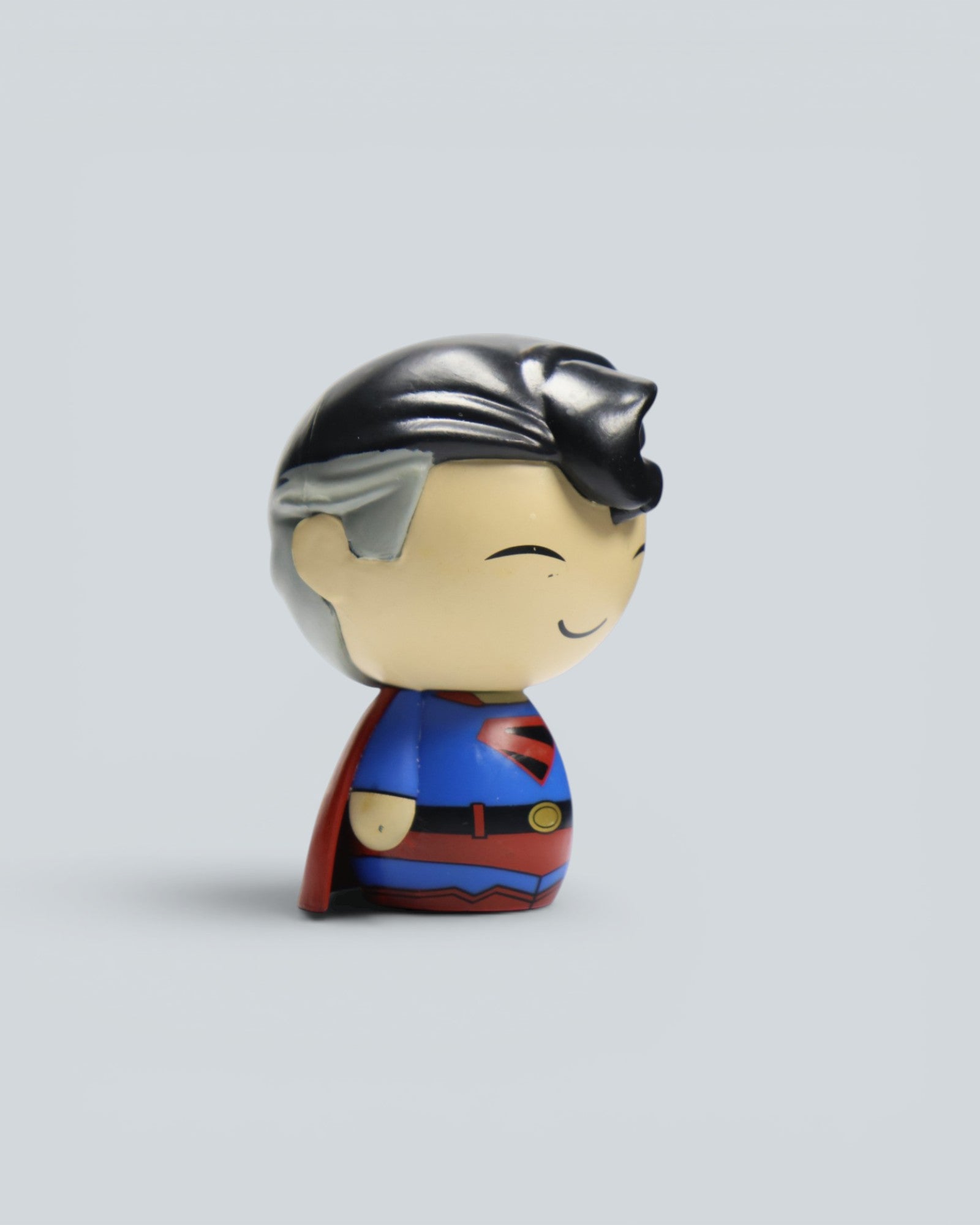 Superman –  FunkoPop DC Series 1 Mini Figure