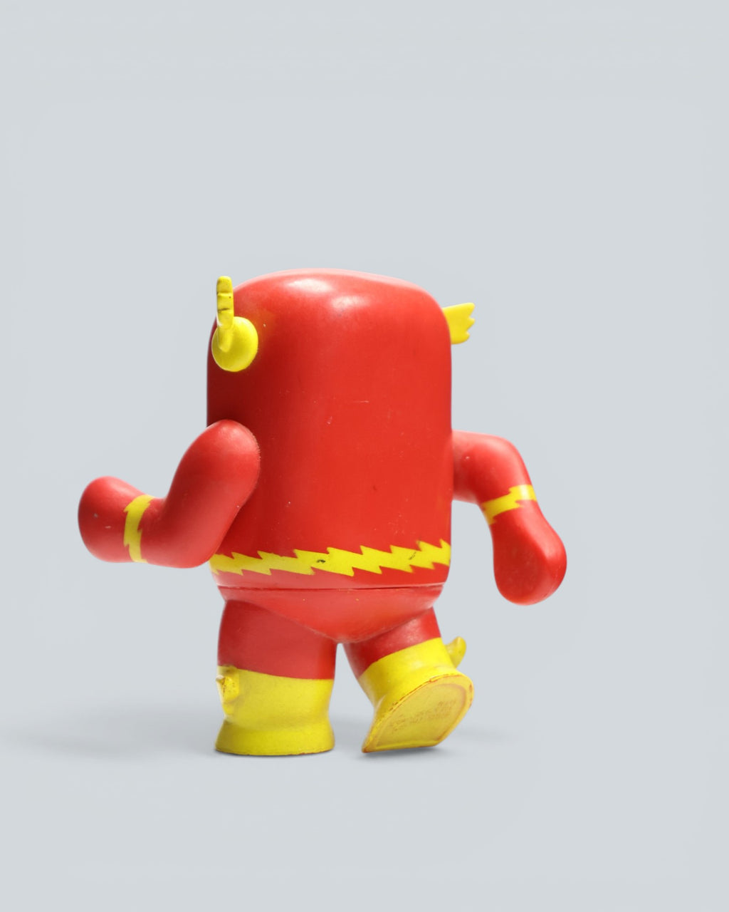 DC Comics x Funko Mystery Minis Vinyl Figure - Domo as The Flash