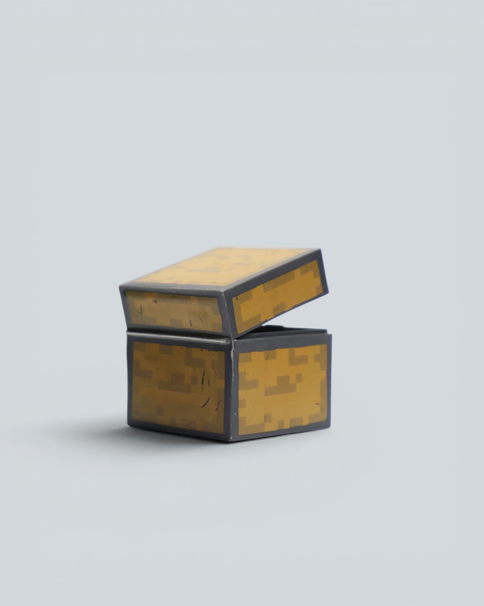 Minecraft 1.5" Mini-Figure Block Bundle - TNT, Diamond Ore & Chest