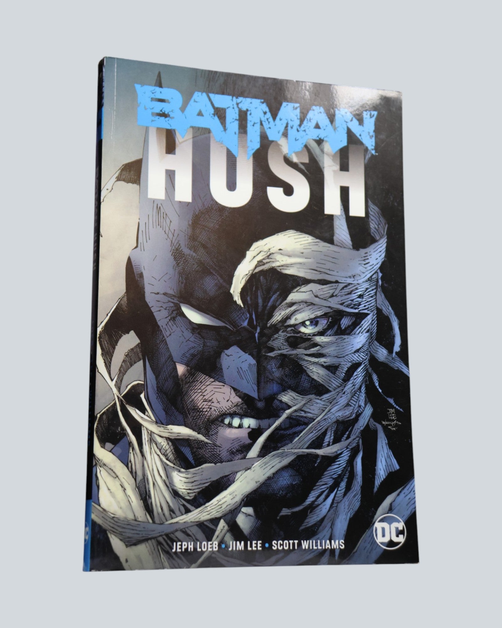Batman: Hush – The Complete Graphic Novel