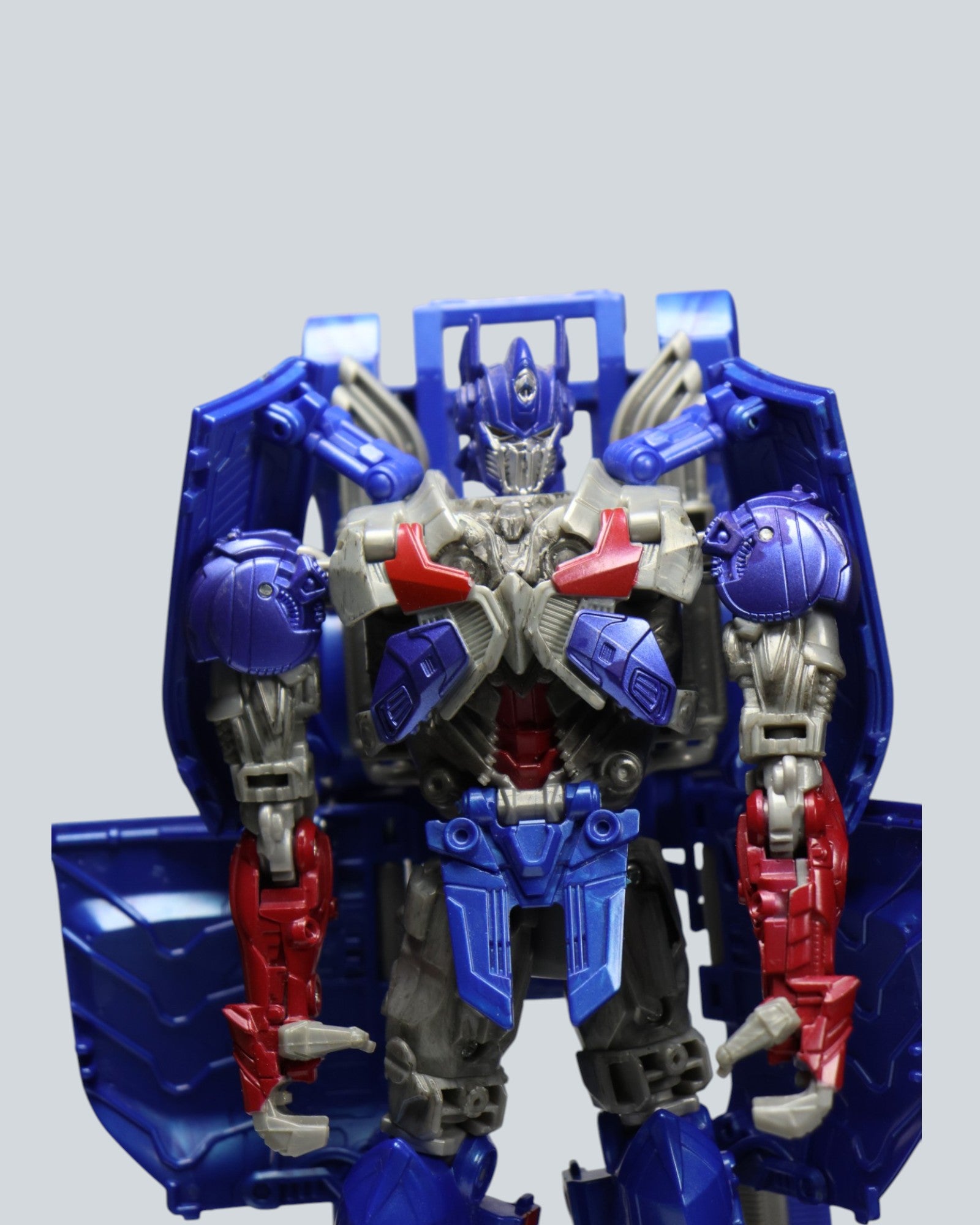 Transformers: Optimus Prime Age of Extinction First Edition - Action Figure. 2 in 1