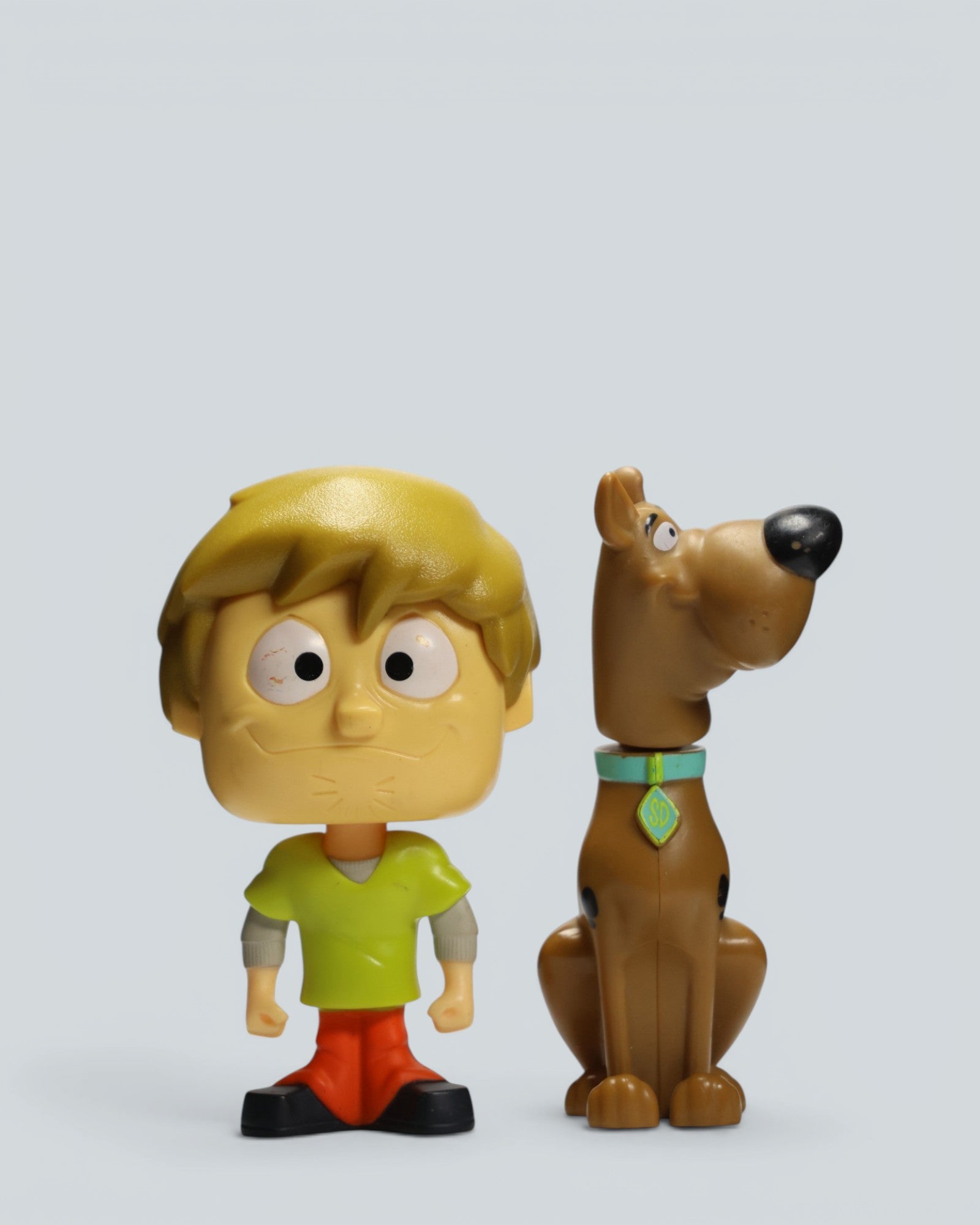 Scooby-Doo and Shaggy Rogers Collectible Figure Set - Shaggy Bobblehead
