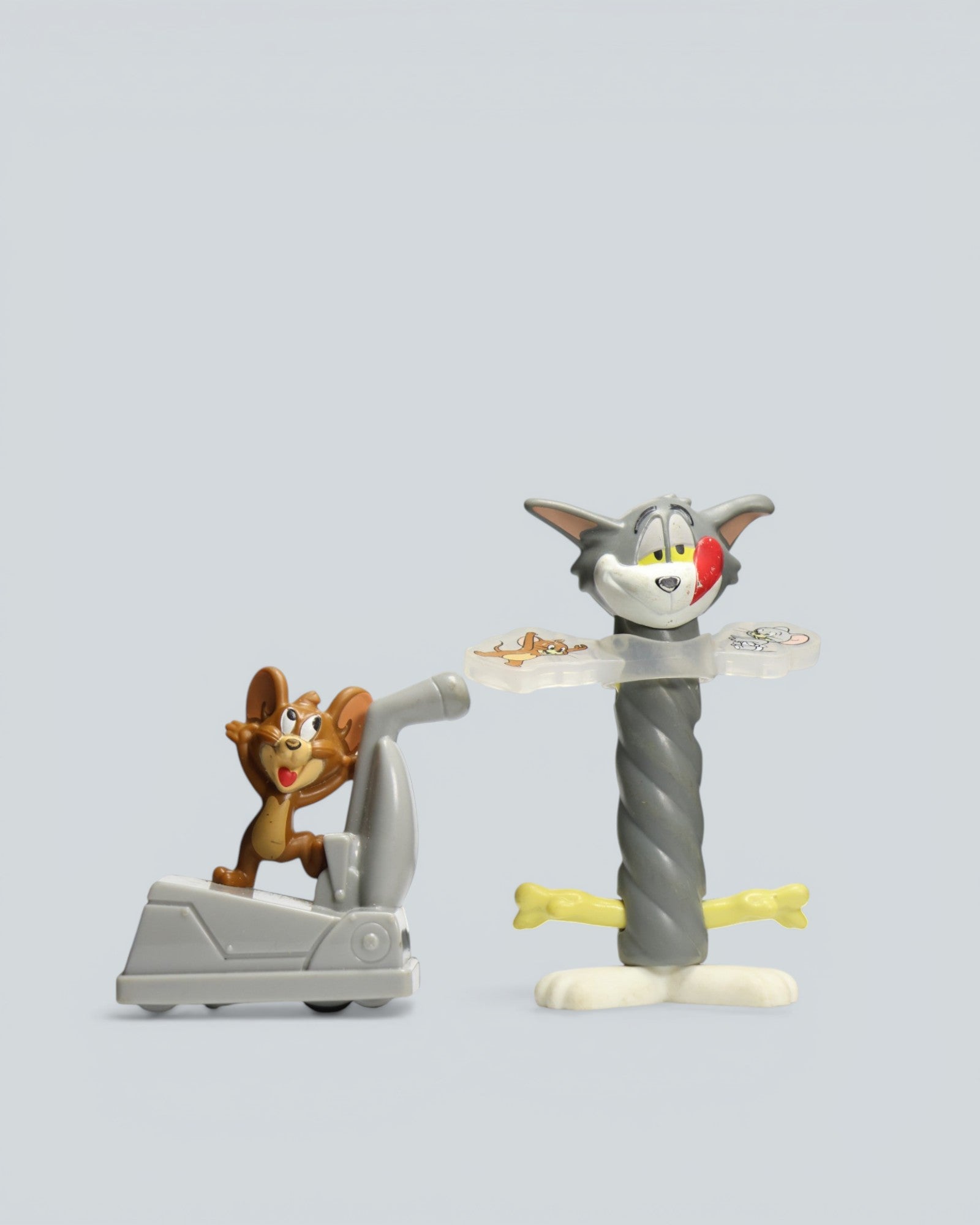 Tom and Jerry Vintage Figures - Jerry on Vacuum & Twisted Tom