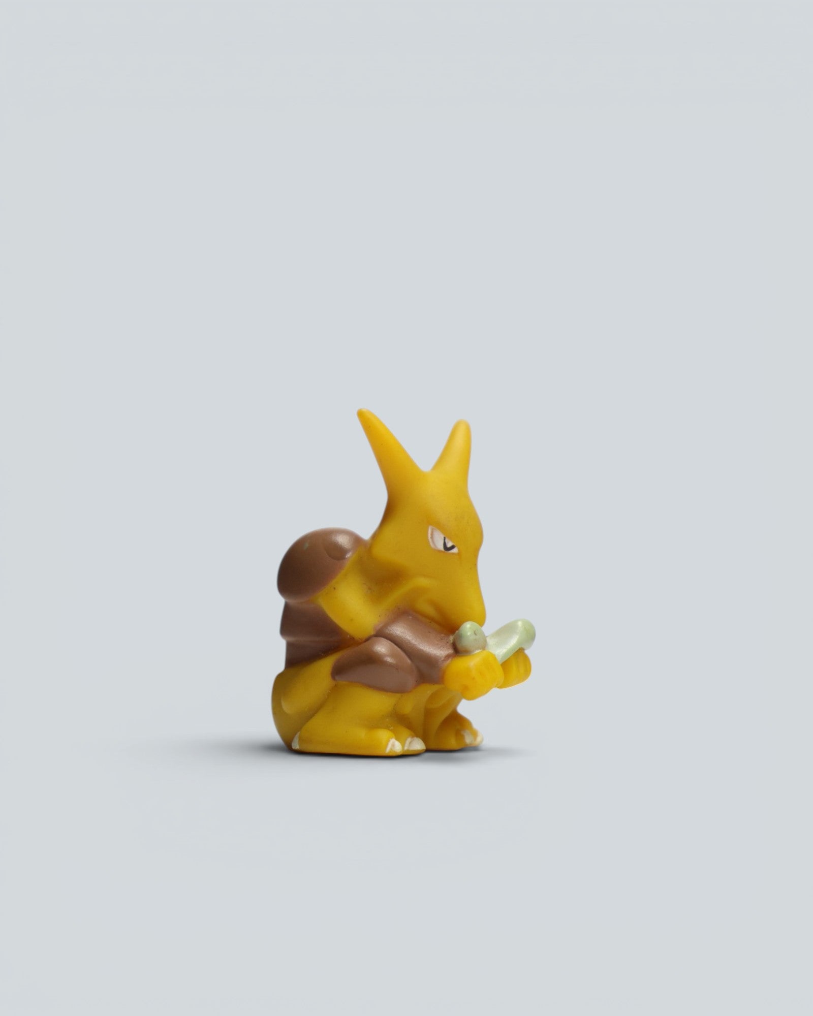 Pokémon Alakazam Figure - Psychic-Type Collectible