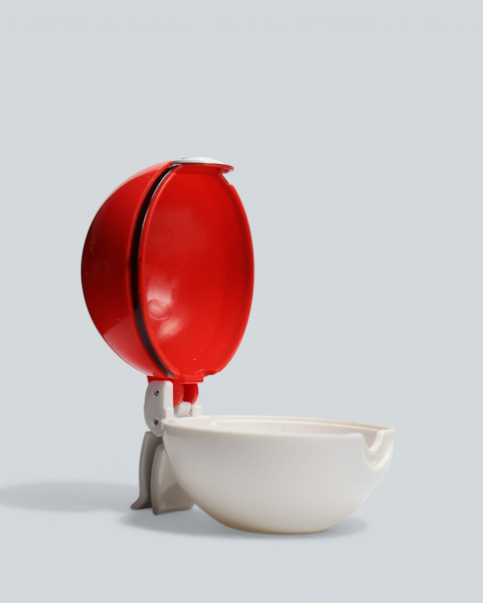 Pokémon - Poké Ball Red & White Collectible