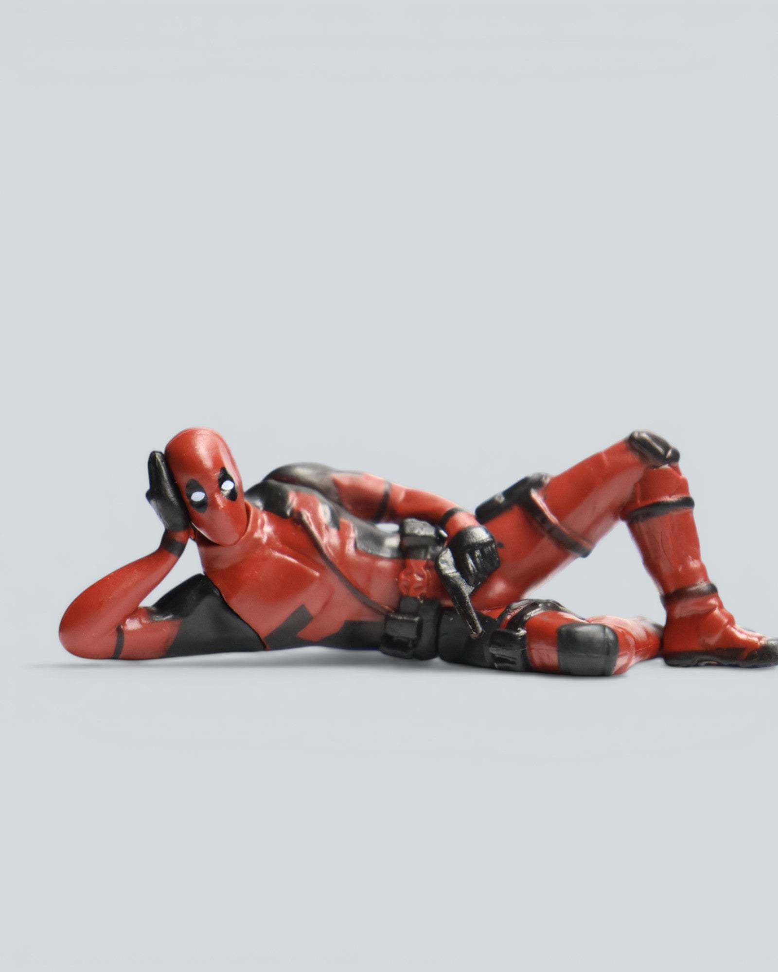Marvel Deadpool: 9.5cm - "Draw Me Like One of Your French Girls" Figure