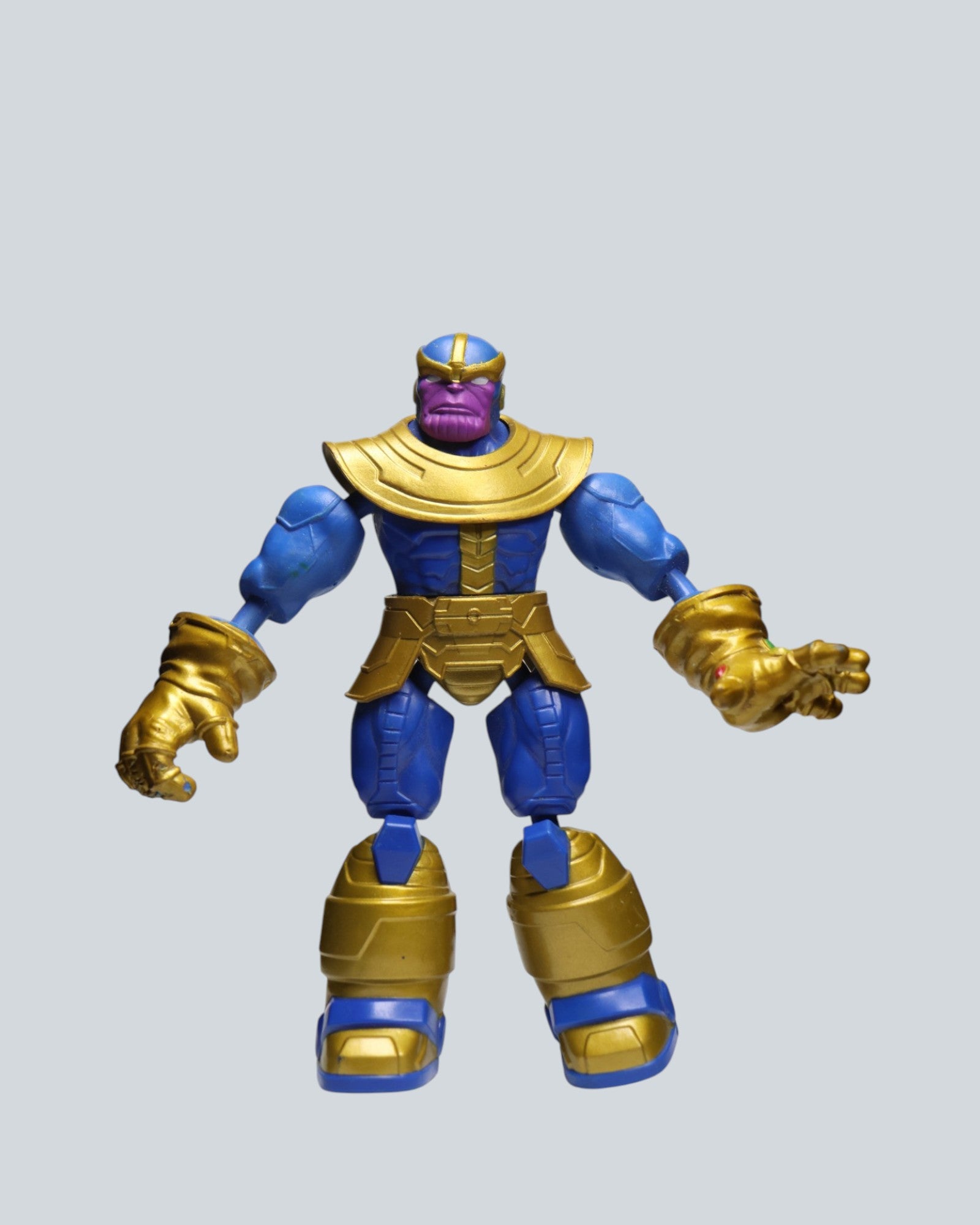 Marvel Avengers Thanos Action Figure with Infinity Gauntlet