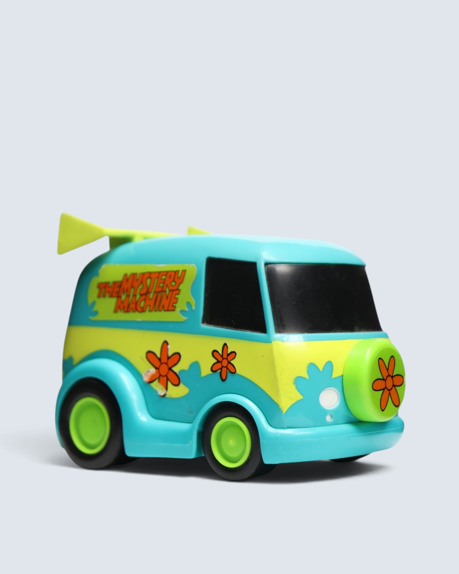 Scooby-Doo Action Figure & Mystery Machine Vehicle Bundle Set
