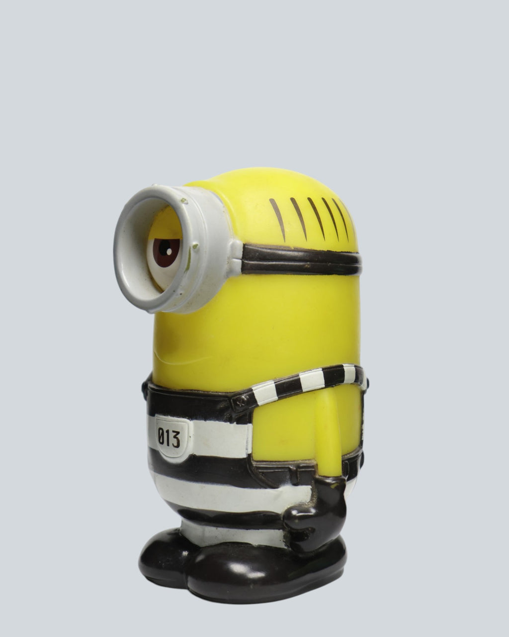 Minion Stuart Prisoner Edition Collectible Figure – Large Size