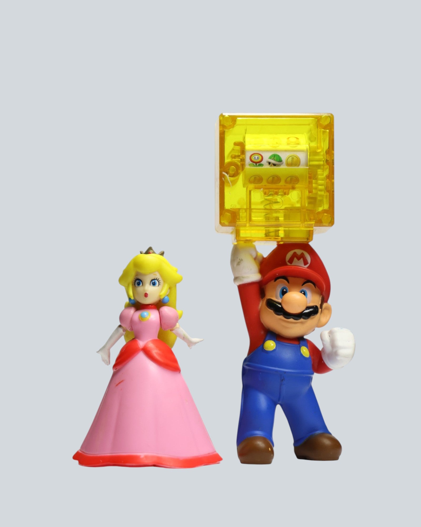 Super Mario & Princess Peach Collectible Figure Set