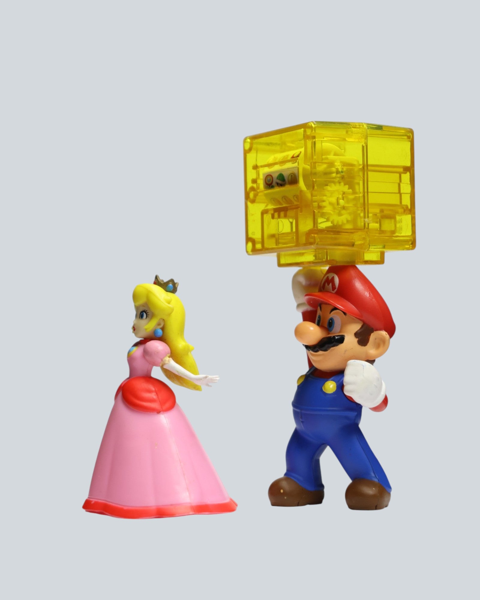 Super Mario & Princess Peach Collectible Figure Set