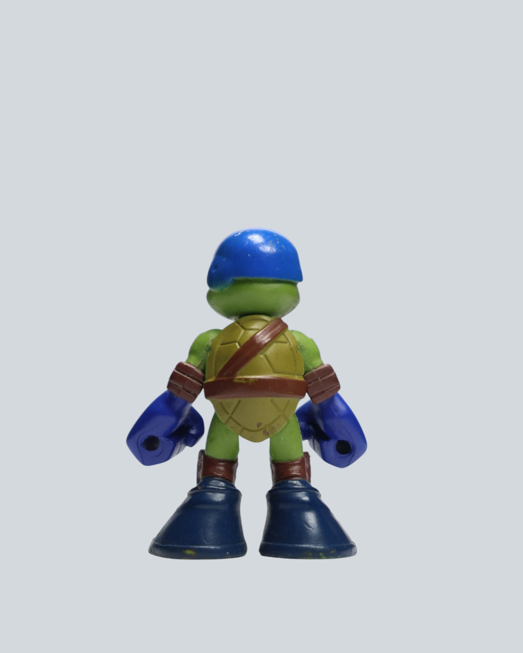 Teenage Mutant Ninja Turtles: Leonardo Blue Armor Mini Figure