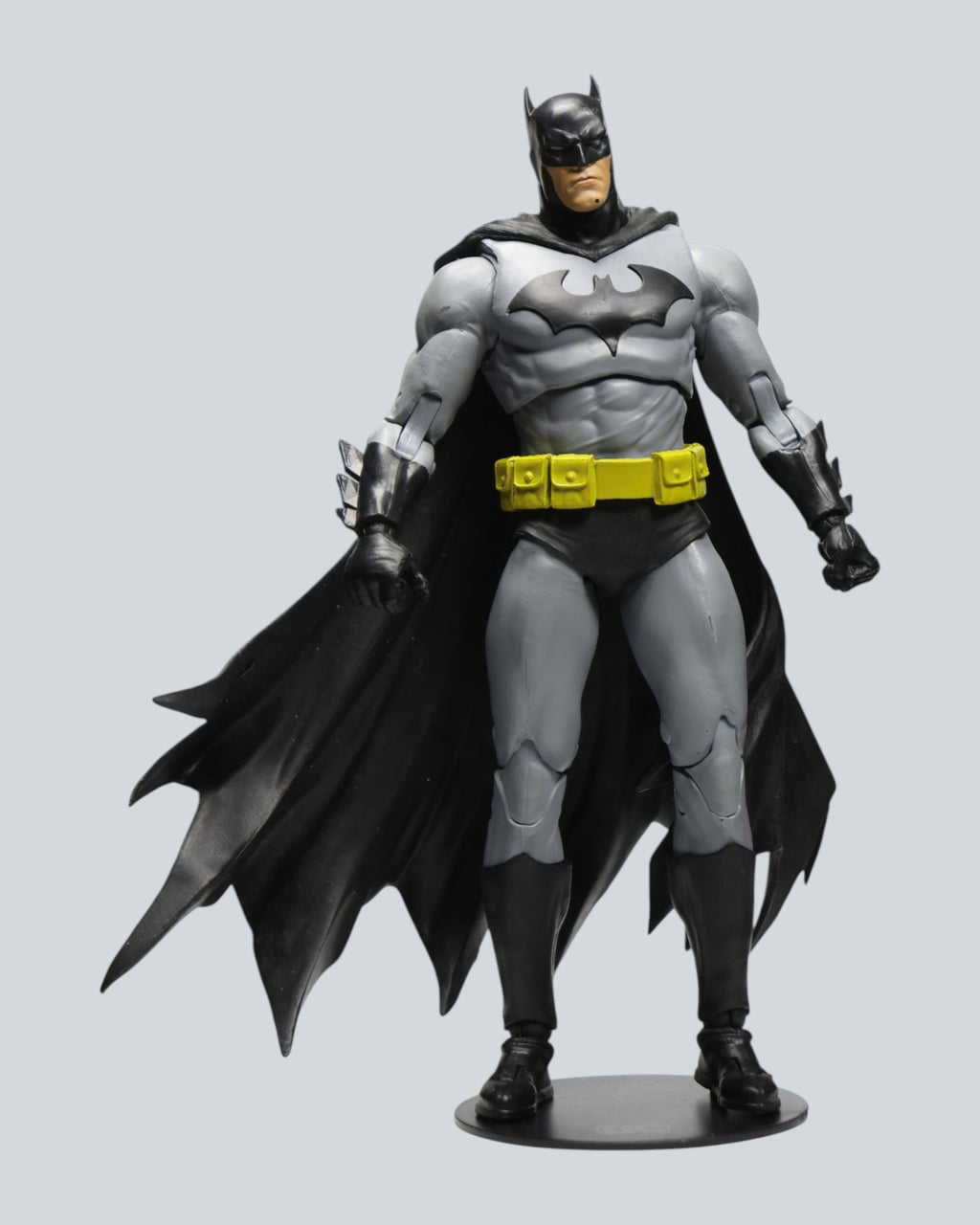 DC Multiverse Batman (Hush) 7-Inch Scale Action Figure
