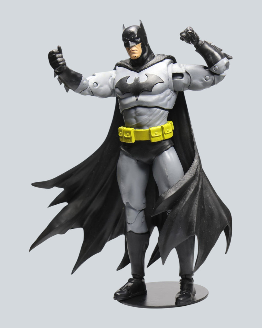 DC Multiverse Batman (Hush) 7-Inch Scale Action Figure