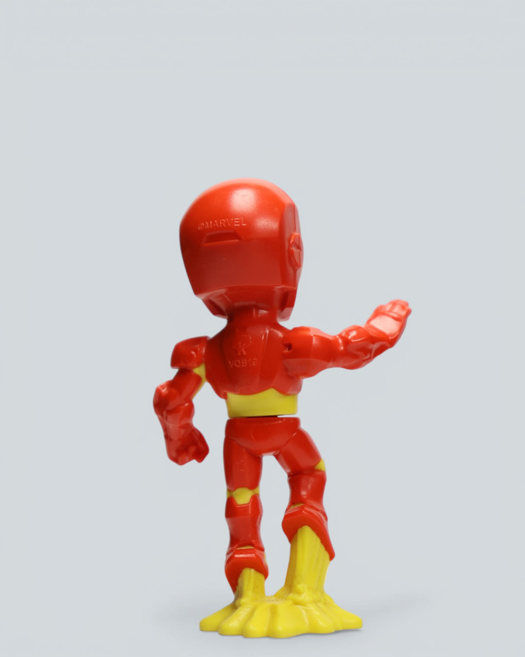Marvel Avengers Iron Man Mini Figure – Repulsor Blast Edition