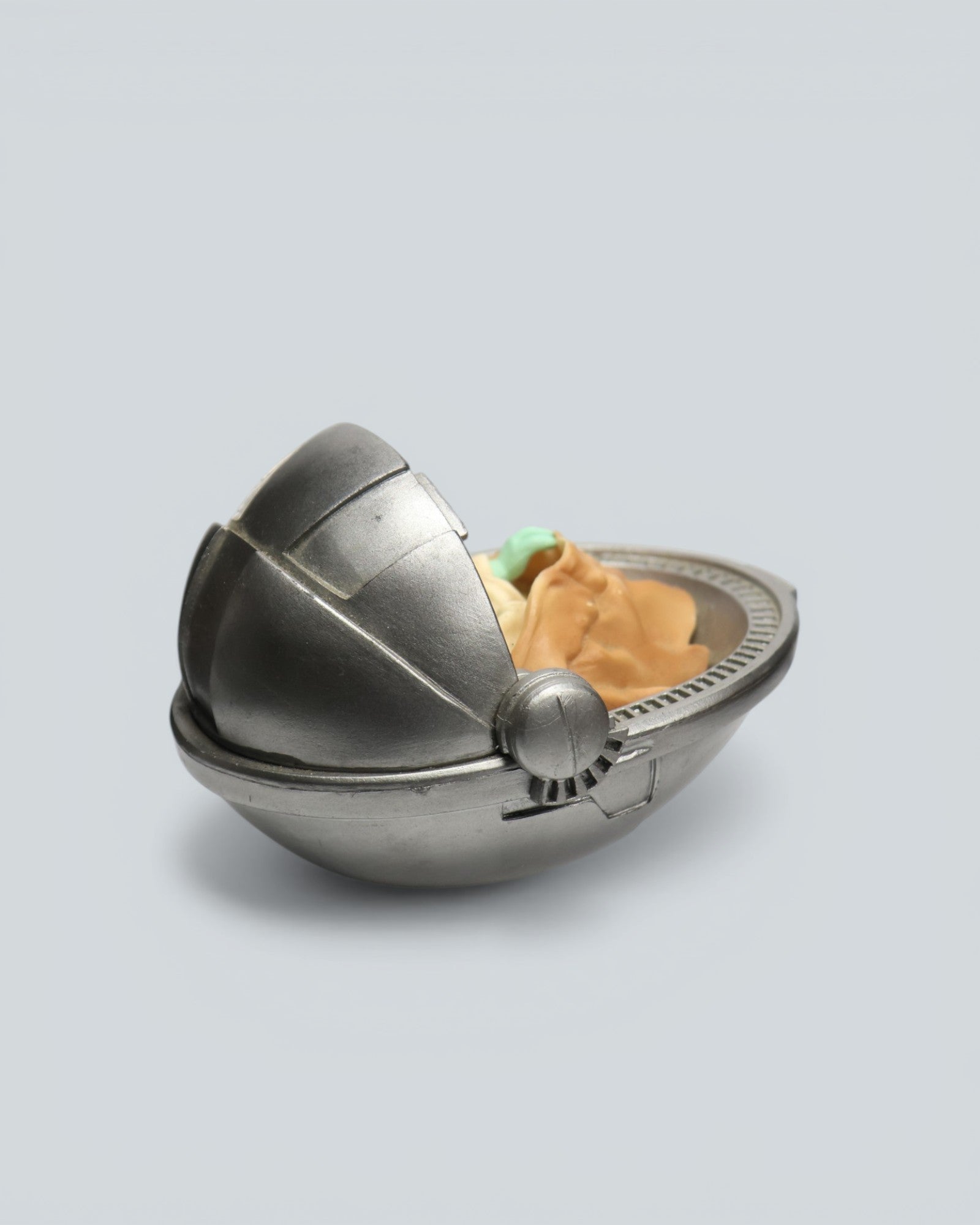 Star Wars: The Mandalorian Grogu "The Child" in Hover Pram Collectible Figure