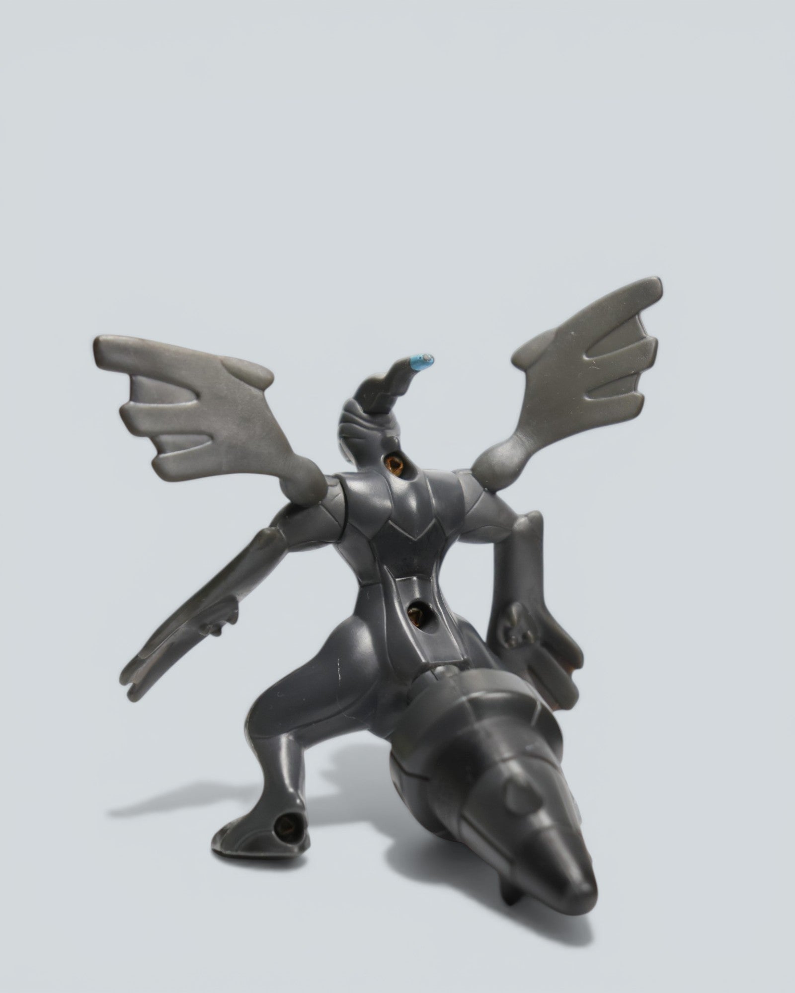 Pokémon Zekrom Legendary Collectible Figure