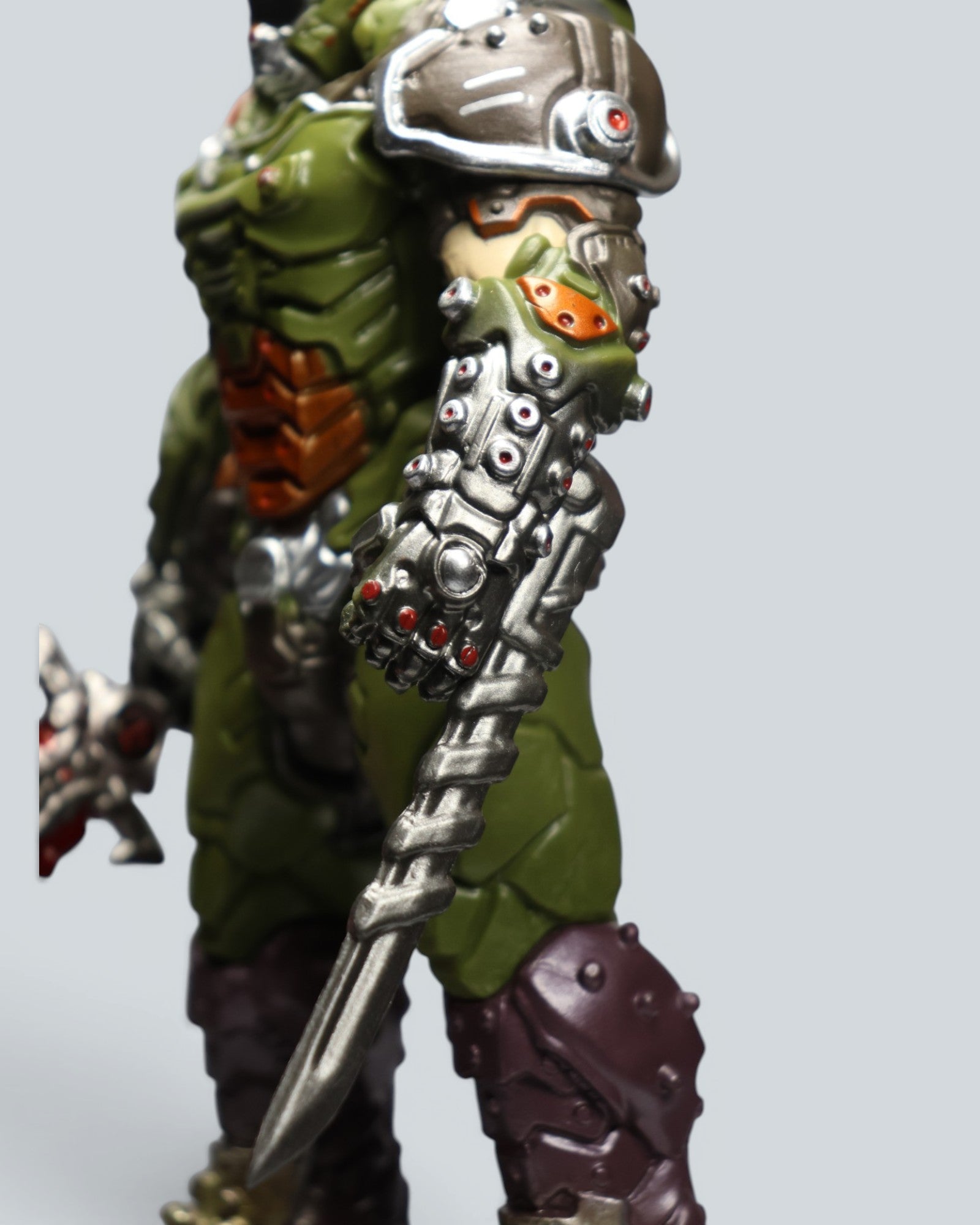 Doom Slayer "Doom Eternal" Collectible Statue with Crucible Blade - 7.5 inches.