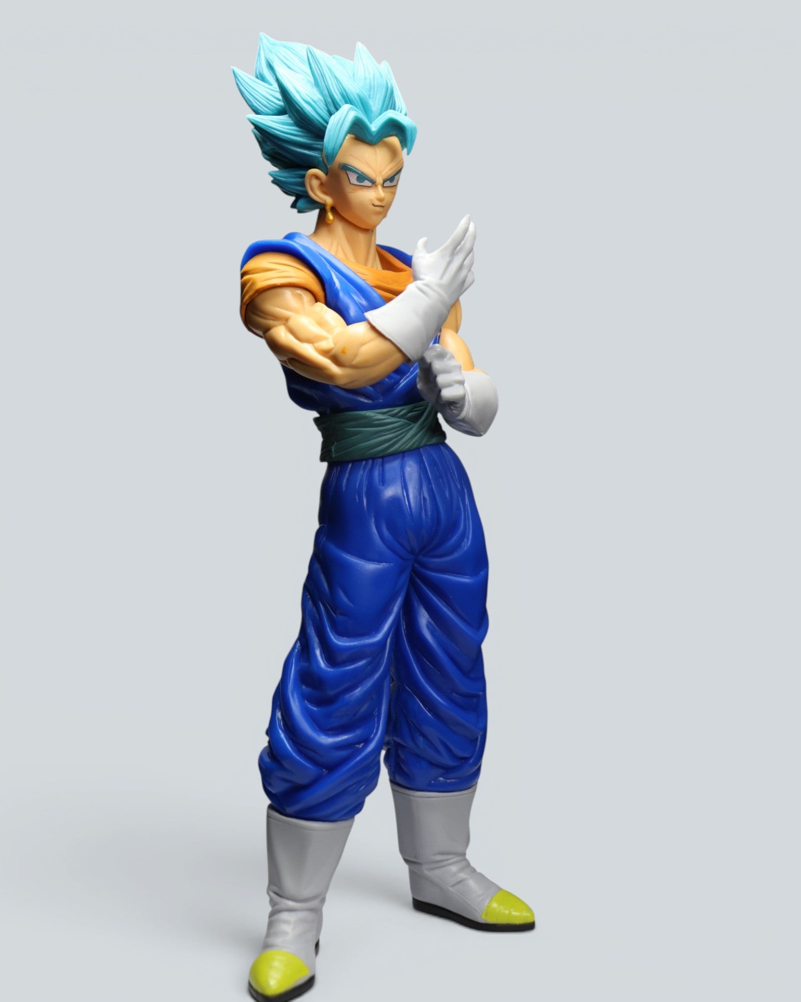 Dragon Ball Super: Super Saiyan Blue Vegito Collectible Figure