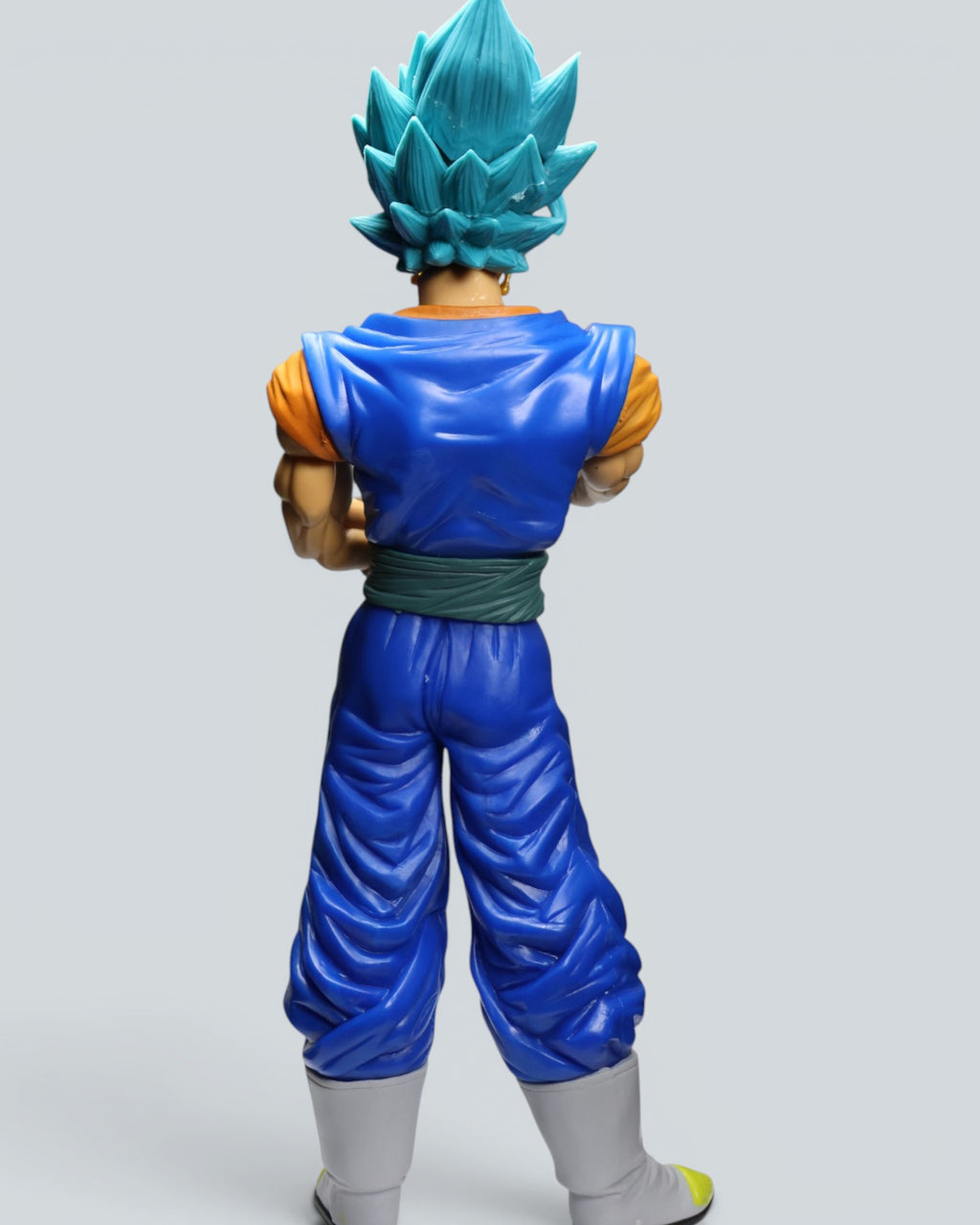 Dragon Ball Super: Super Saiyan Blue Vegito Collectible Figure