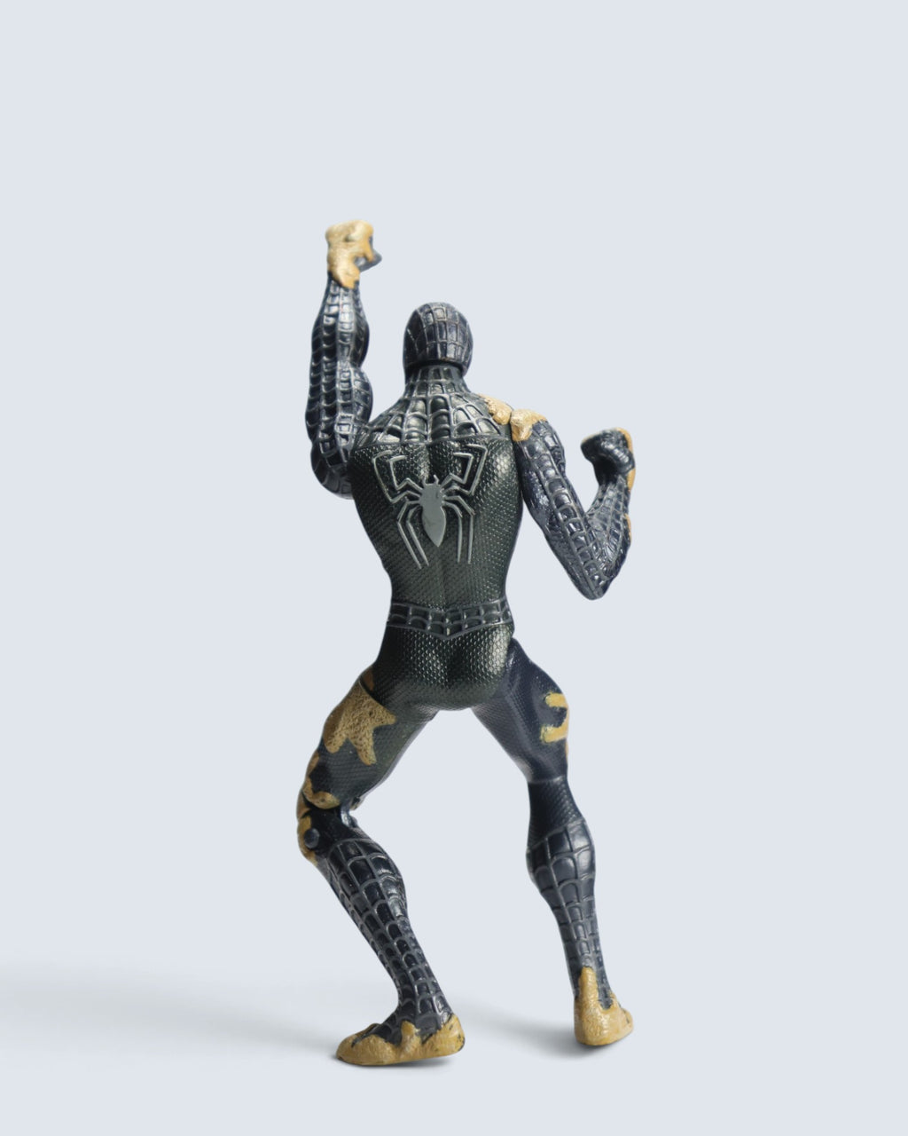 Marvel Spider-Man Black Suit Battle-Damaged Sand Attack Action Figure
