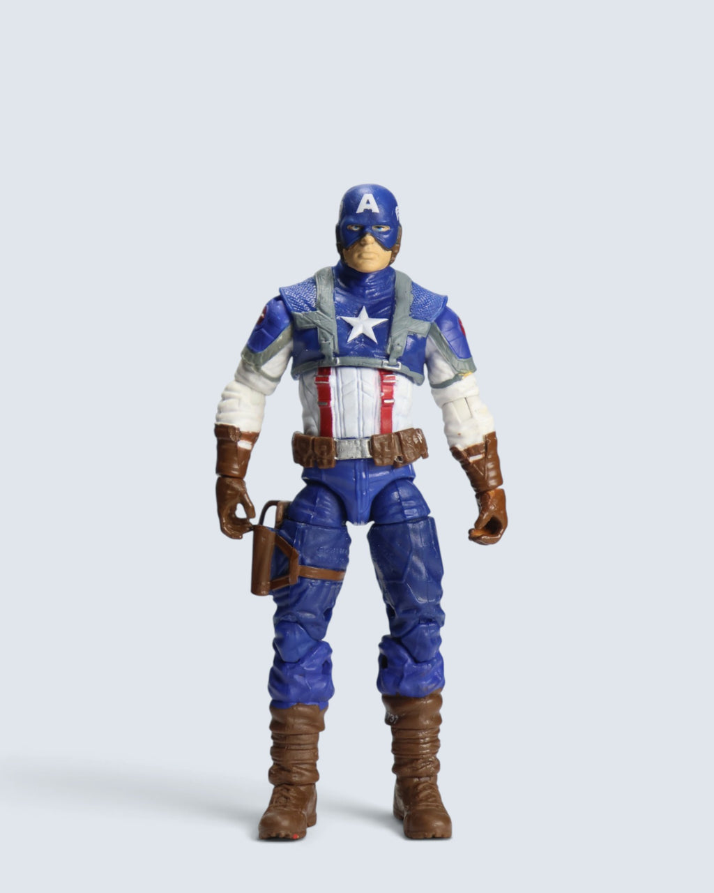 Marvel Captain America Classic Suit Action Figure
