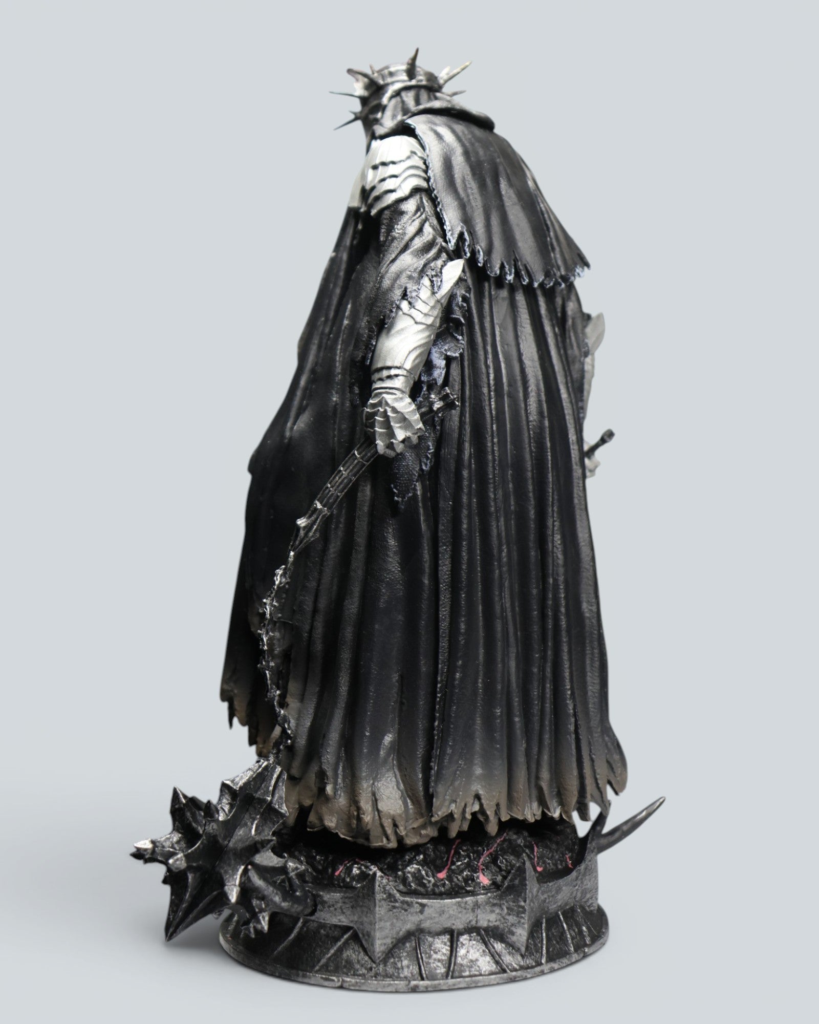 Lord of the Rings - The Witch-king of Angmar –  Nazgûl Premium Statue