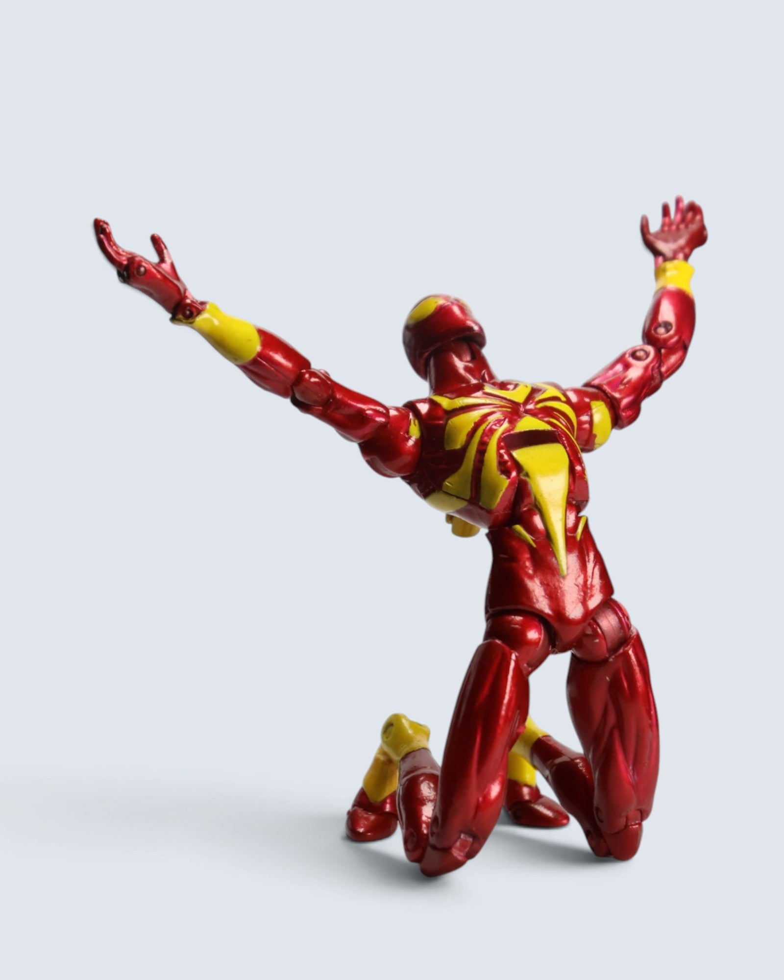 Marvel Legends Spider-Man Iron Spider Armor Action Figure
