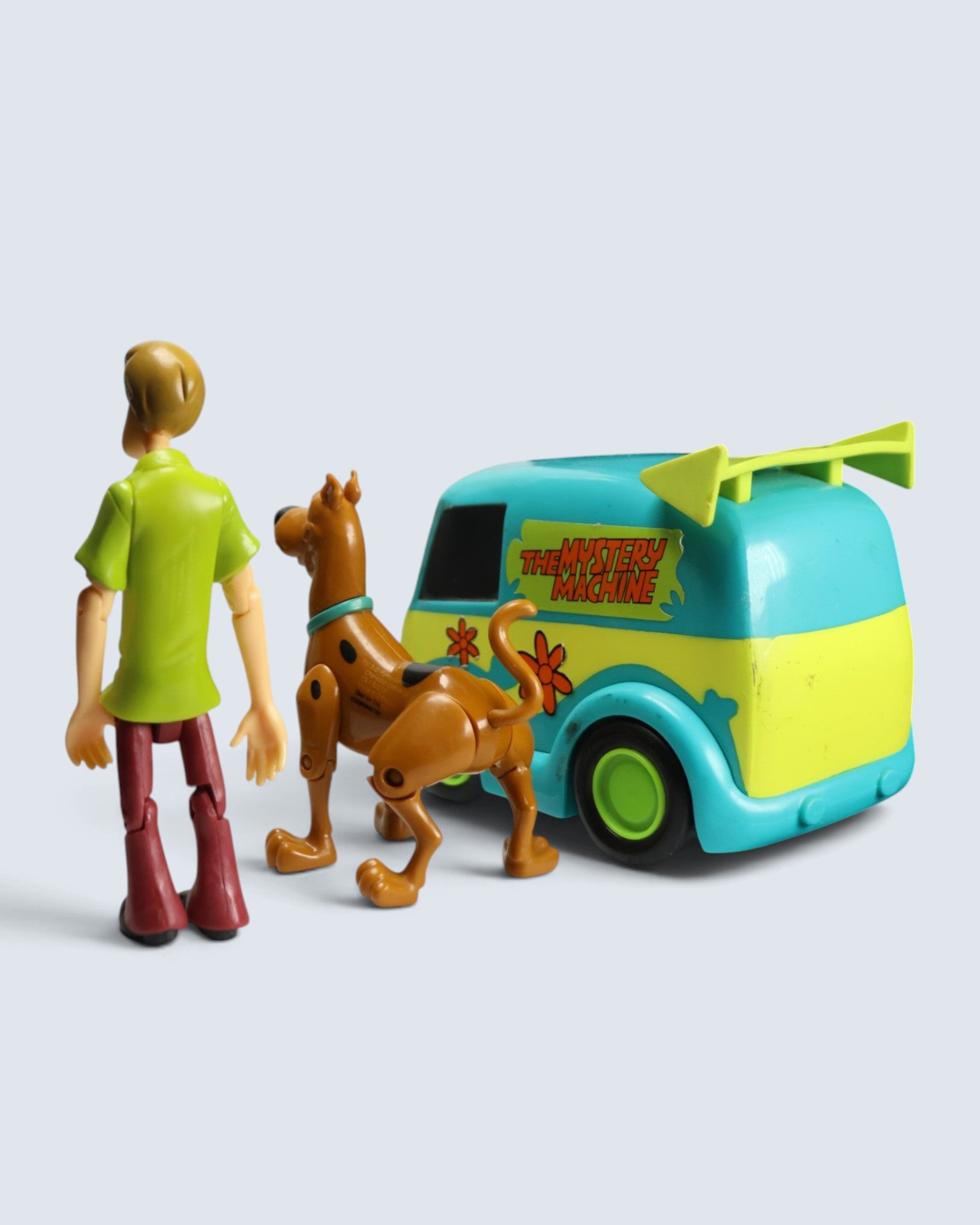 Scooby-Doo Action Figure & Mystery Machine Vehicle Bundle Set