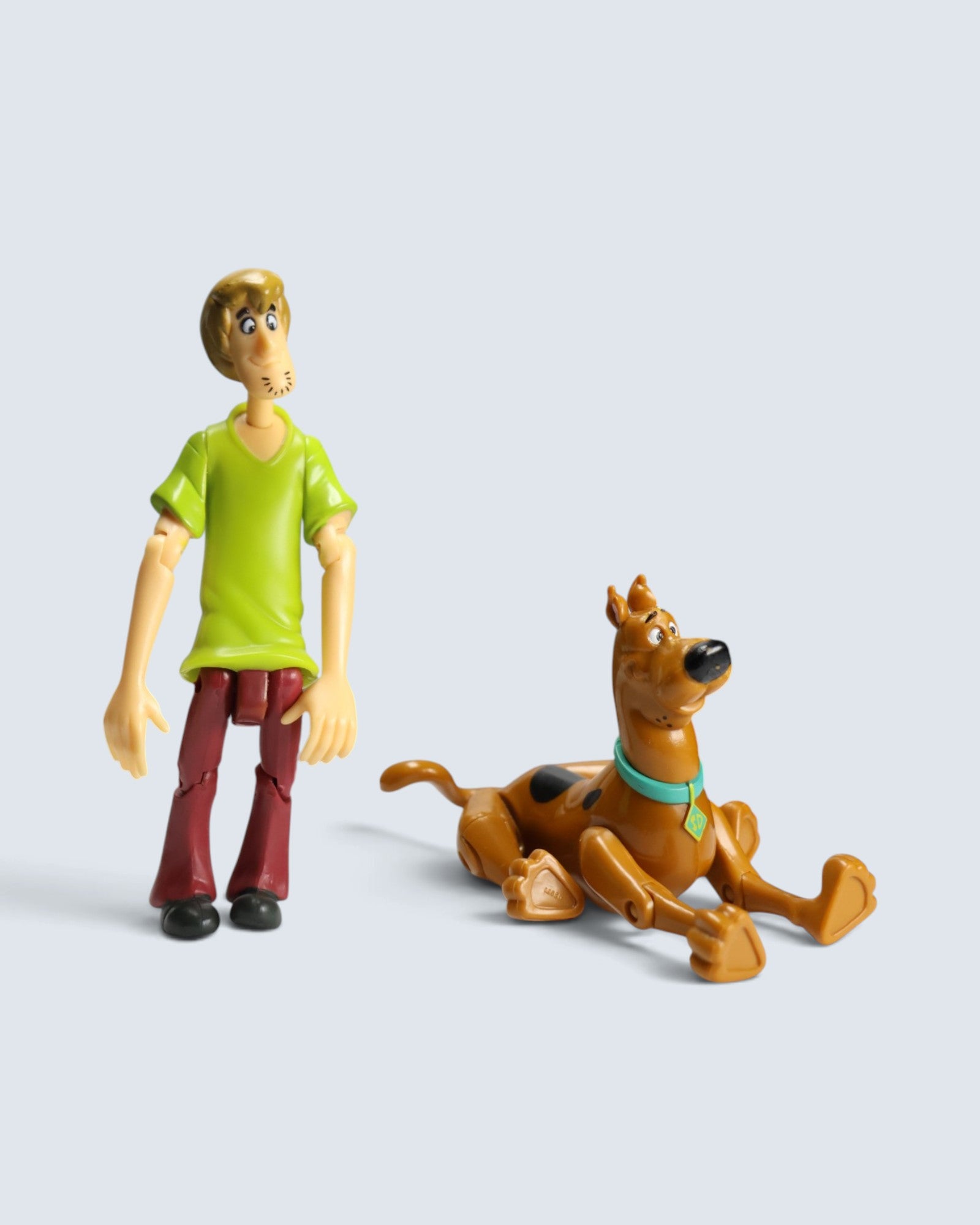 Scooby-Doo Action Figure & Mystery Machine Vehicle Bundle Set