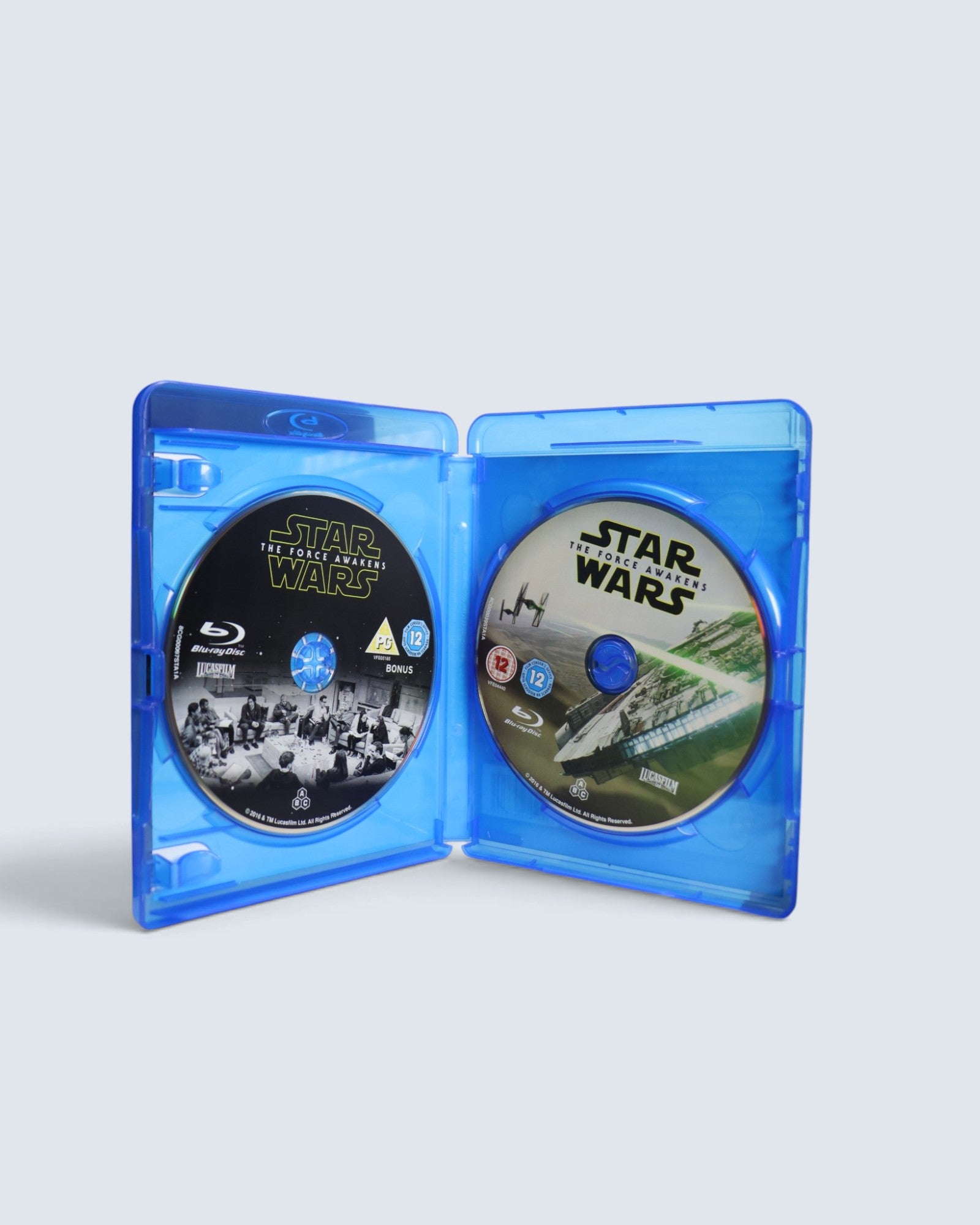 Star Wars: The Force Awakens (Limited Edition Slipcase) & Star Wars: The Last Jedi Blu-ray & DVD Lot