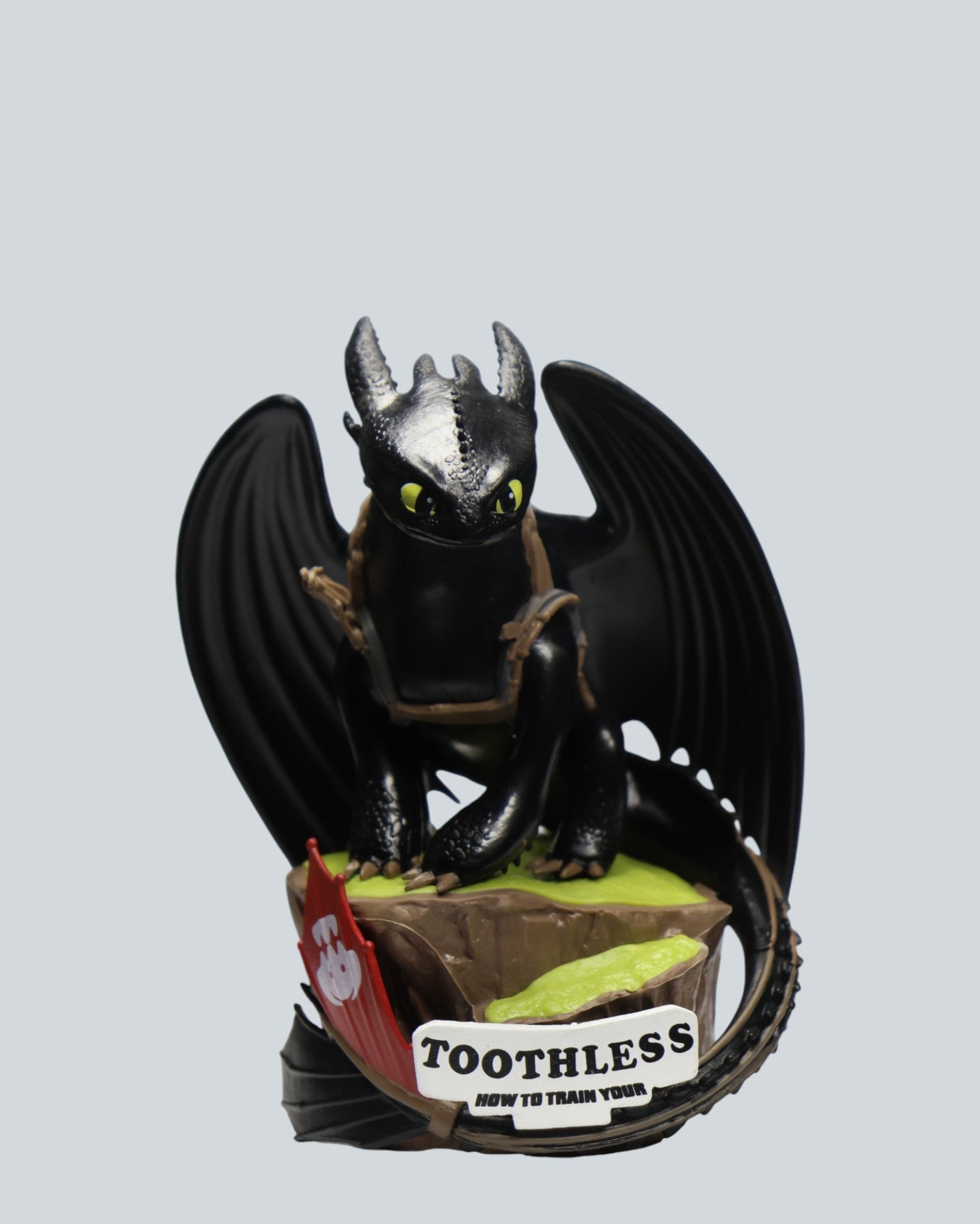 How to Train Your Dragon 2 - Toothless Night Fury Collector’s Figurine