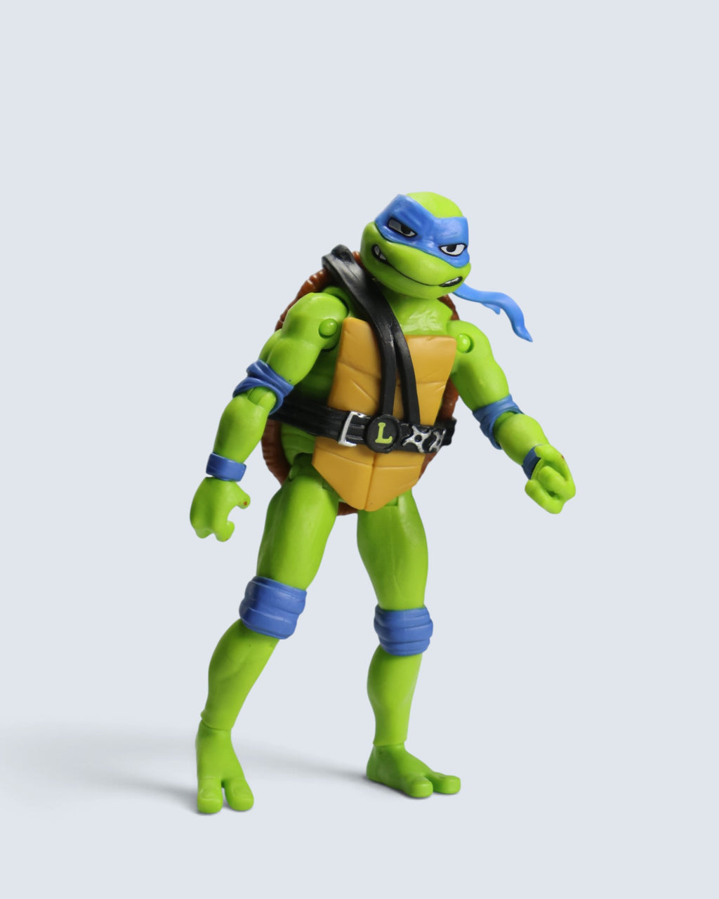Teenage Mutant Ninja Turtles Leonardo, Bebop, and Shredder Action Figure Trio Set