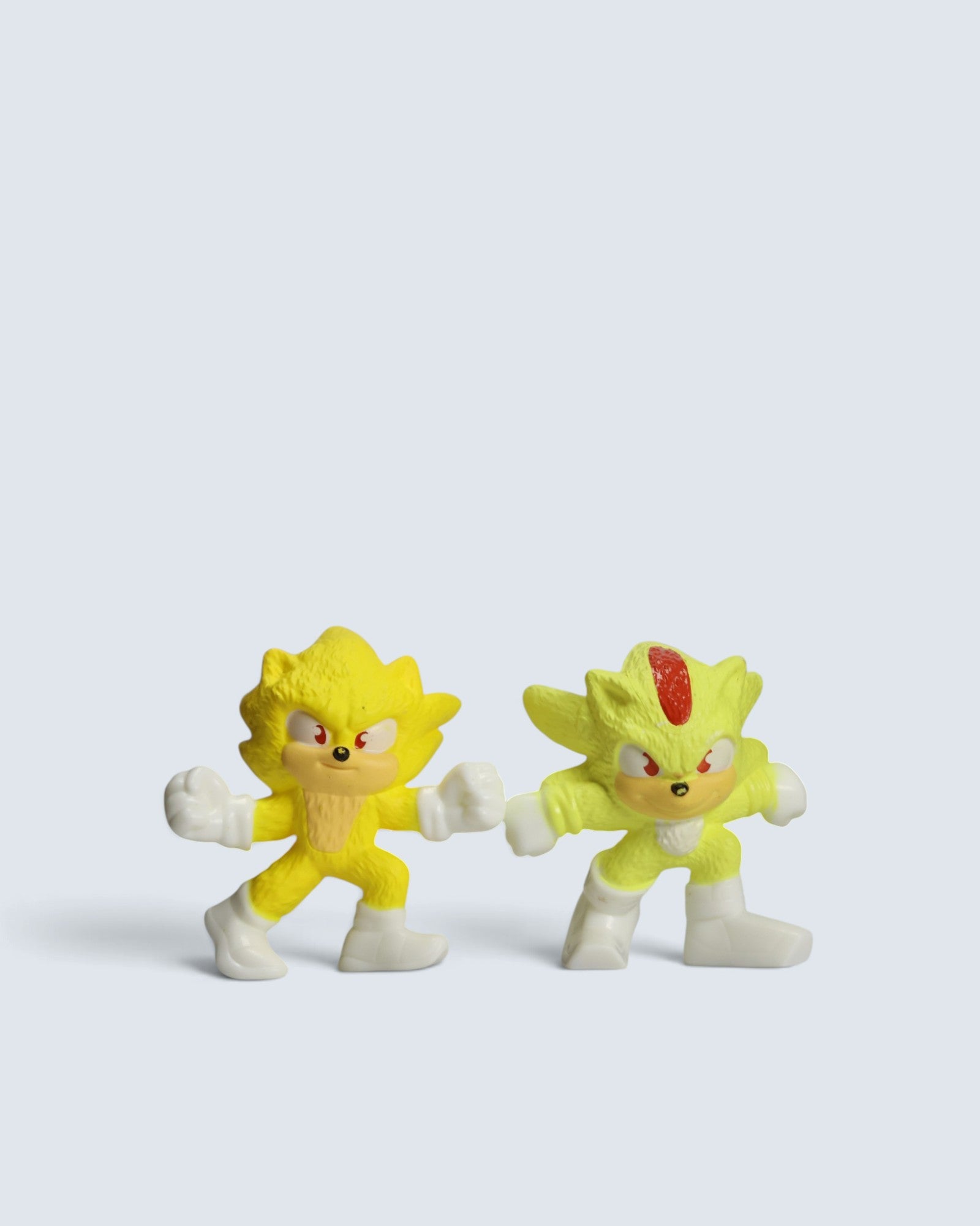 Sonic the Hedgehog - Super Sonic & Super Shadow 2-Piece Mini Figure Bundle