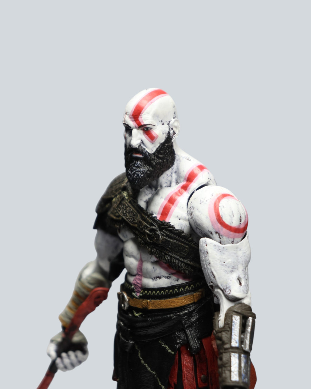 God of war 2018 - Kratos: NECA 7" Scale Action Figure – Fully Articulated with Accessories