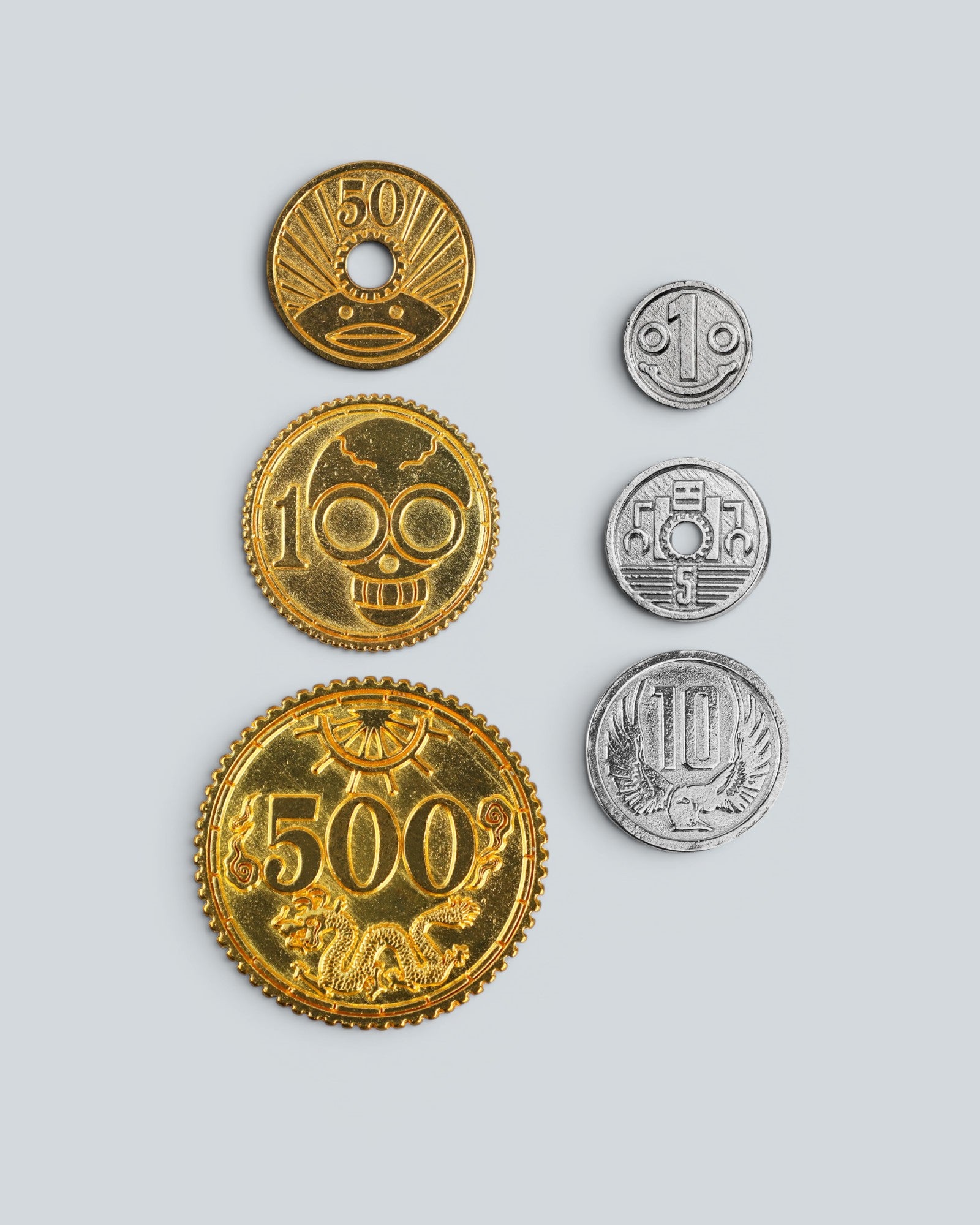 One Piece: Nami Bandana & Berry Coins Set