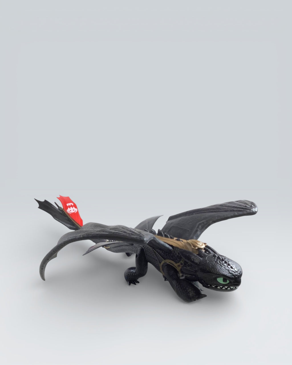 How to Train Your Dragon: Toothless Figure - Red Tail Edition